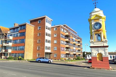Clock Tower Court, Park Avenue... 3 bed flat for sale