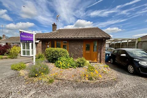 Birchfields Close, Stone, ST15 2 bed detached bungalow for sale