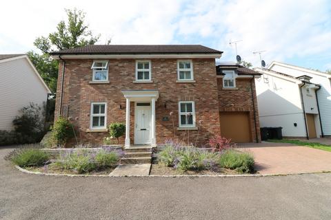 The Vineyards, Scaynes Hill, RH17 4 bed house for sale