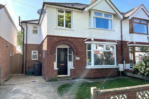 Wellsprings Road, Longlevens, Gloucester 4 bed semi