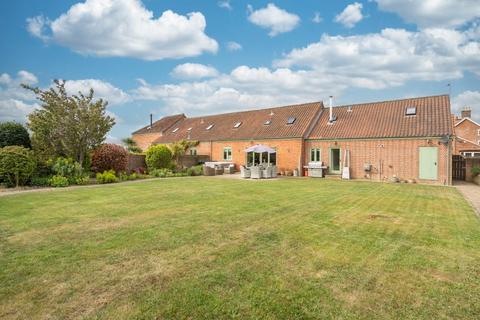 Bradwell, Norfolk 5 bed barn conversion for sale