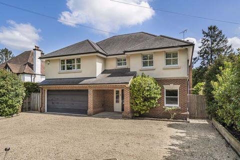 Forest Road, East Horsley 5 bed detached house for sale