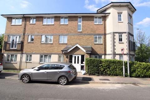 Immaculate Apartment on Kiln Way... 2 bed apartment for sale