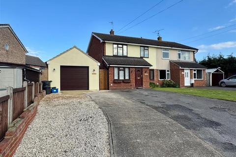 Crown Way, Southminster 4 bed semi