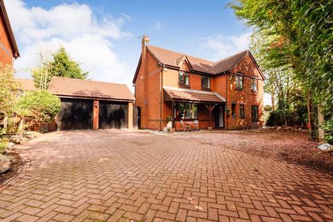 Bishopdale Close, Whittle Hall, WA5 4 bed detached house for sale