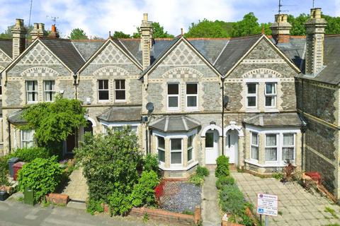 Wokingham Road, Reading RG6 3 bed terraced house for sale