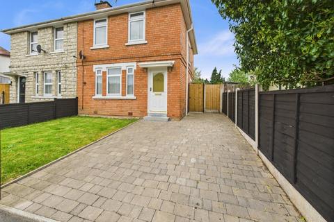 Coventry Avenue, Worcester... 2 bed semi