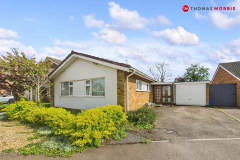 All Saints Way, Bedfordshire SG19 3 bed bungalow for sale