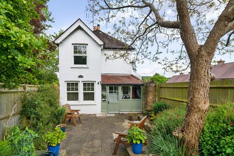 North Mead, Petworth, GU28 3 bed detached house for sale