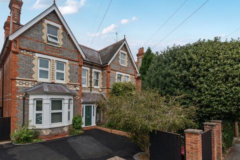 Christchurch Gardens, Reading, Berkshire 6 bed semi