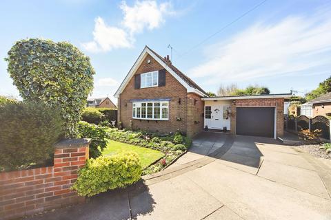 Ouchthorpe Lane, Wakefield WF1 3 bed detached house for sale