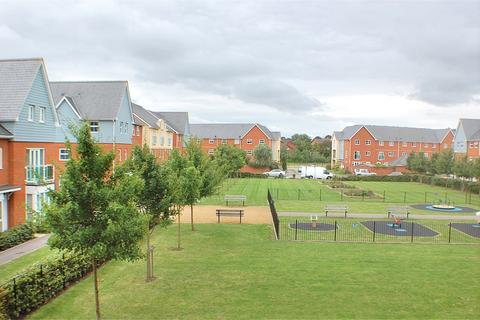 Reynolds Avenue, Redhill RH1 2 bed apartment for sale