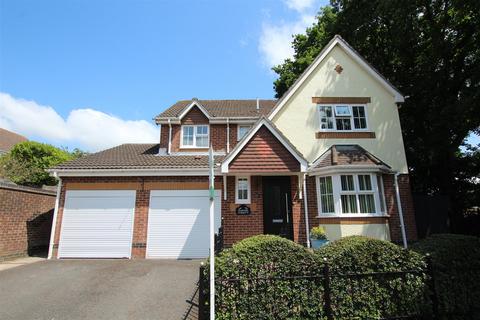 Olympic Way, Eastleigh 4 bed detached house for sale