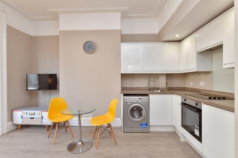 Buckingham Street, Brighton, East Sussex 1 bed ground floor flat for sale