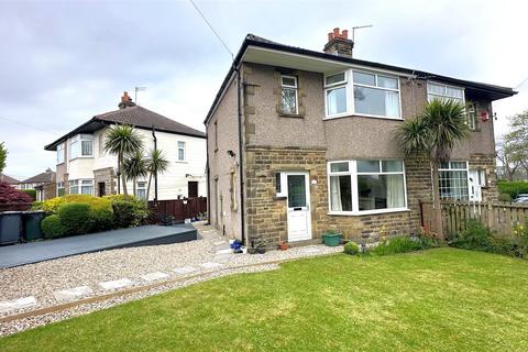 Pullan Drive, Eccleshill, Bradford 3 bed semi