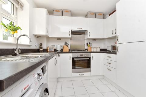 Lower Barn Road, Purley, Surrey 2 bed apartment for sale