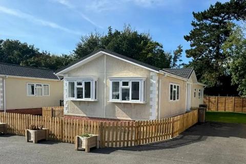 Nantwich, Cheshire, CW5 2 bed park home for sale