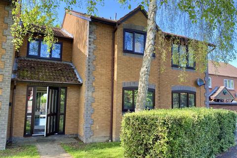 91 Lambourn Drive, Shrewsbury, SY3 5NF 1 bed flat for sale