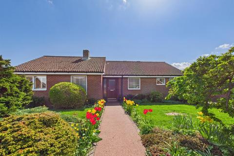 Wainstones Close, Great Ayton TS9 3 bed bungalow for sale