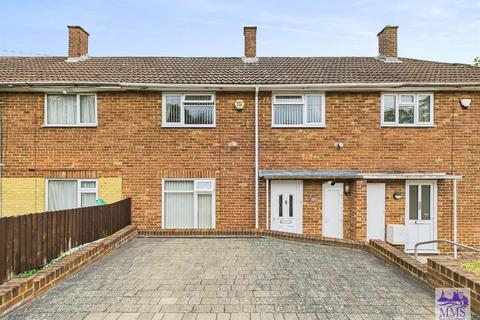 Maidstone Road, Rochester 2 bed terraced house for sale