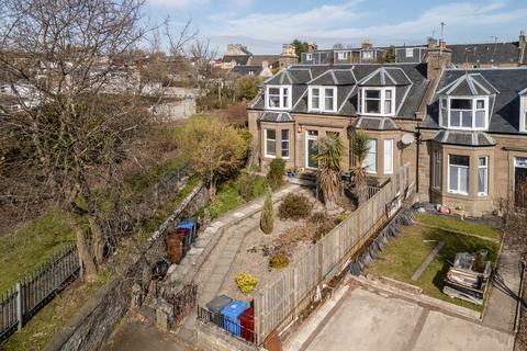 11 Sunnybrae Terrace, Dundee, DD3 8NG 4 bed end of terrace house for sale