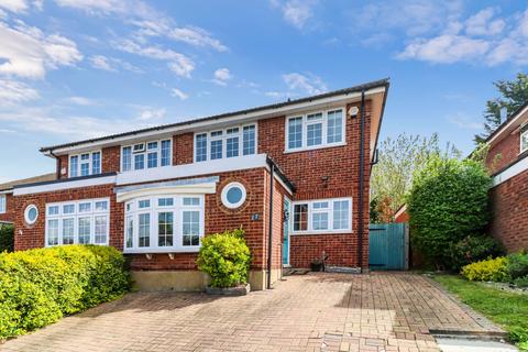 The Maltings, Hunton Bridge, WD4 4 bed semi