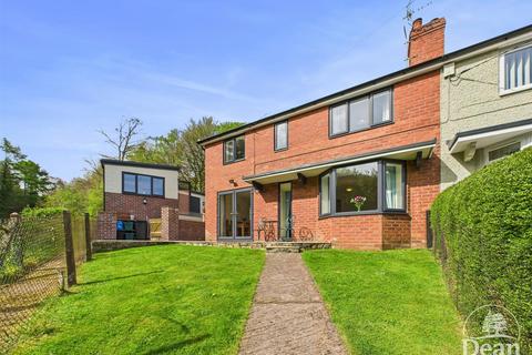 New Road, Hangerberry, Lydbrook 3 bed semi