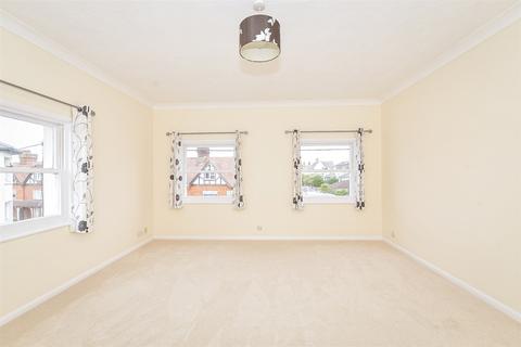 Amstel Court, Littlehampton BN17 1 bed apartment