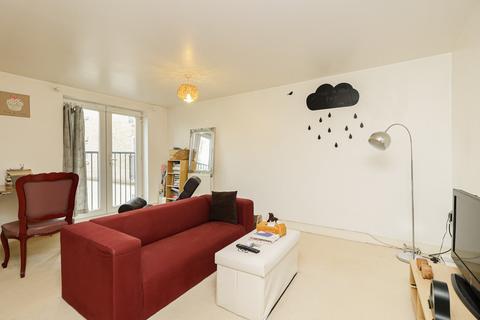 Allenby Road, Woolwich SE28 2 bed apartment for sale