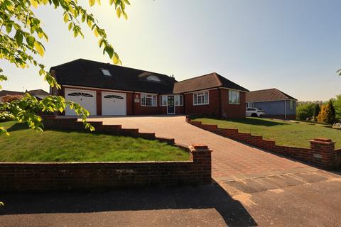 Chestnut Avenue, Bedhampton, Havant 4 bed detached bungalow for sale