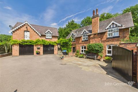 Branston Road, Tatenhill 5 bed detached house for sale