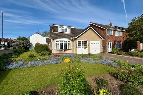 Friesland Drive, Nottingham NG10 3 bed detached house for sale
