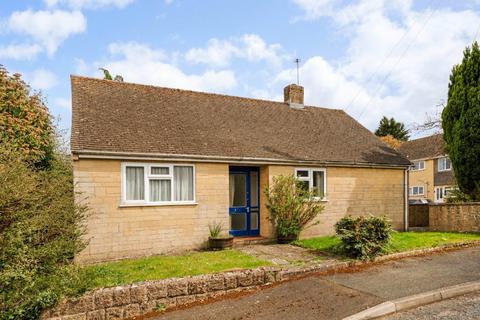 Glebe Close, Stow on the Wold... 2 bed bungalow for sale