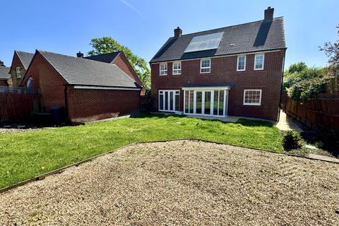 Christchurch Road, Ferndown BH22 5 bed detached house for sale