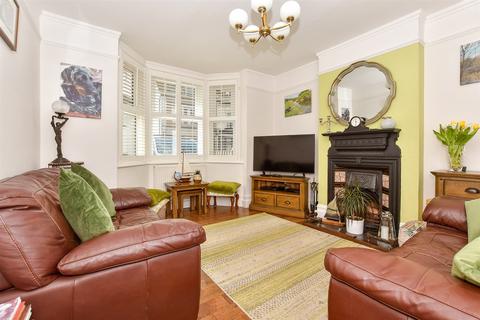 Seabrook Road, Hythe, Kent 2 bed end of terrace house for sale