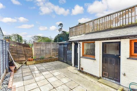 Whyke Road, Chichester, West Sussex 2 bed semi