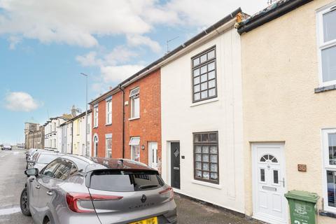 Devonshire Road, Great Yarmouth 3 bed terraced house for sale
