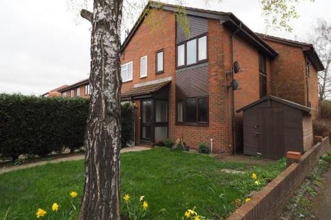 1 bedroom semi-detached house for sale