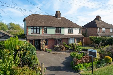 Church Road, Brabourne Lees 4 bed semi