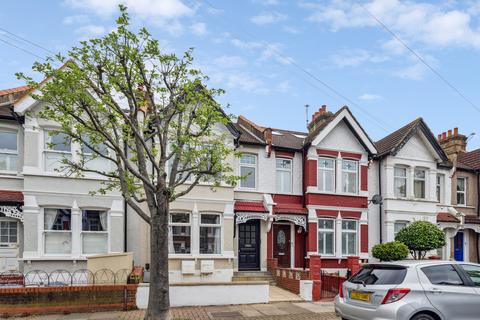 Gassiot Road, London, SW17 2 bed flat for sale