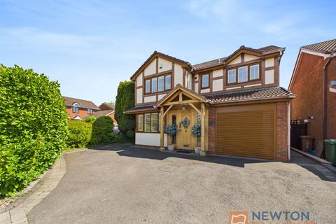 Pasture View, Pelsall, WS3 4 bed detached house for sale
