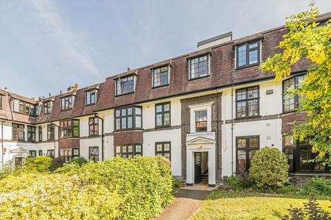 Surbiton Crescent, Kingston Upon... 2 bed flat for sale