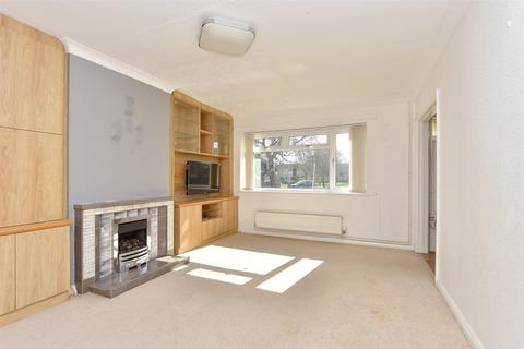 Wells Way, Faversham ME13 2 bed semi