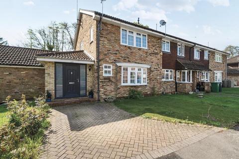 Lightwater,  Surrey,  GU18 3 bed end of terrace house for sale