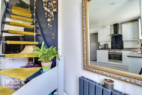 The Green, Maidstone 2 bed bungalow for sale