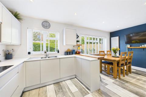 Holmewood Close, Wokingham... 3 bed link detached house for sale