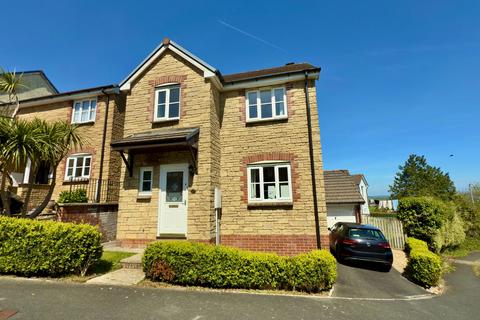 Talmena Avenue, Wadebridge PL27 3 bed detached house for sale