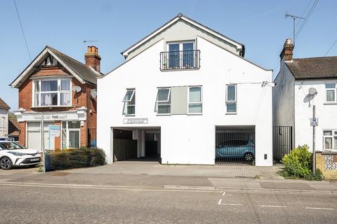 Queens Road, Farnborough, Hampshire... 2 bed terraced house for sale