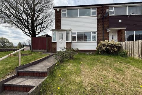Walnut Avenue, Greenacres, Oldham 2 bed end of terrace house for sale
