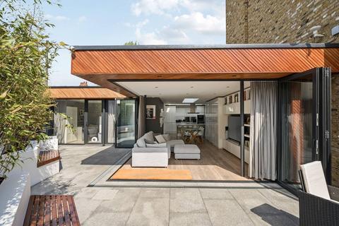 Minet Road, Brixton, London, SW9 3 bed detached house for sale